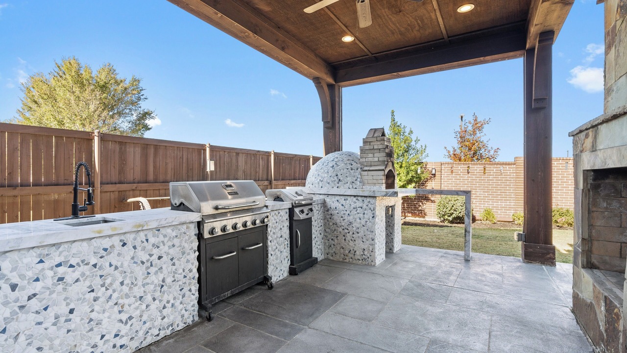 Photo of Patio Balcony in Allen