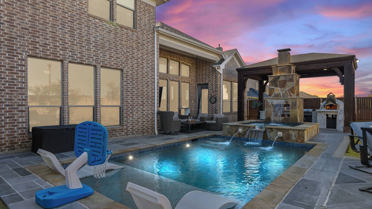 Photo of Outdoor in Allen