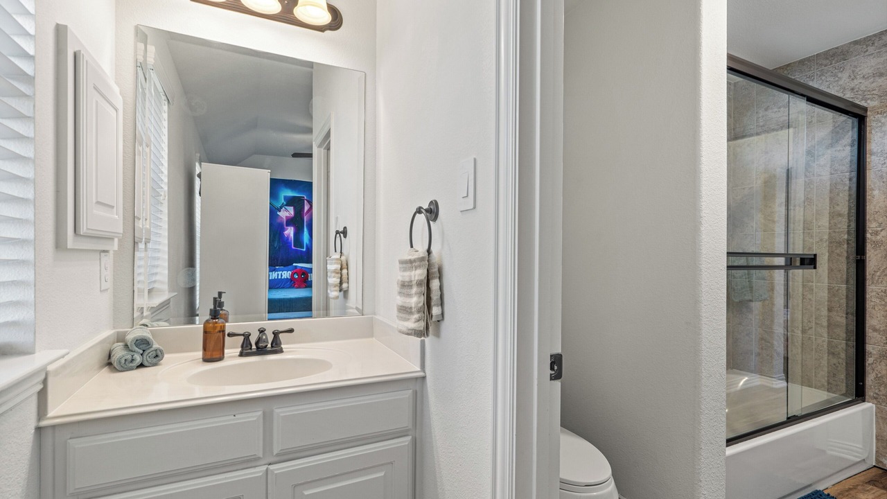 Photo of Bathroom in Allen