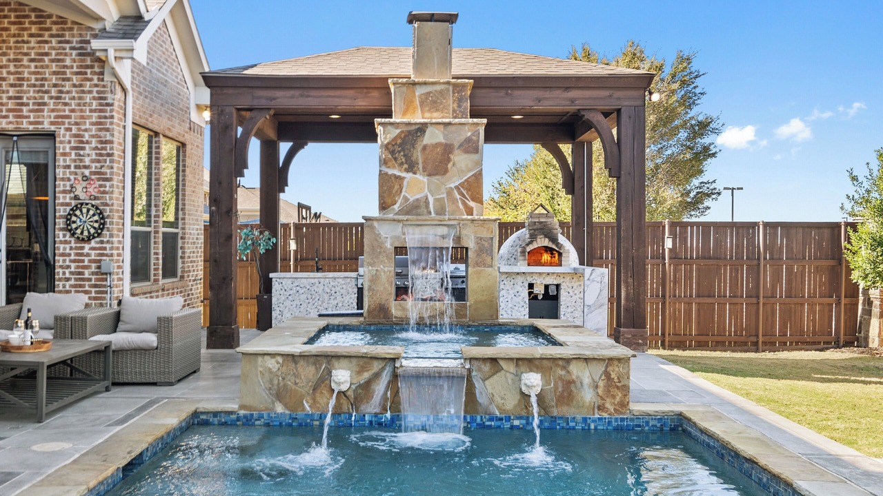 Photo of Outdoor in Allen