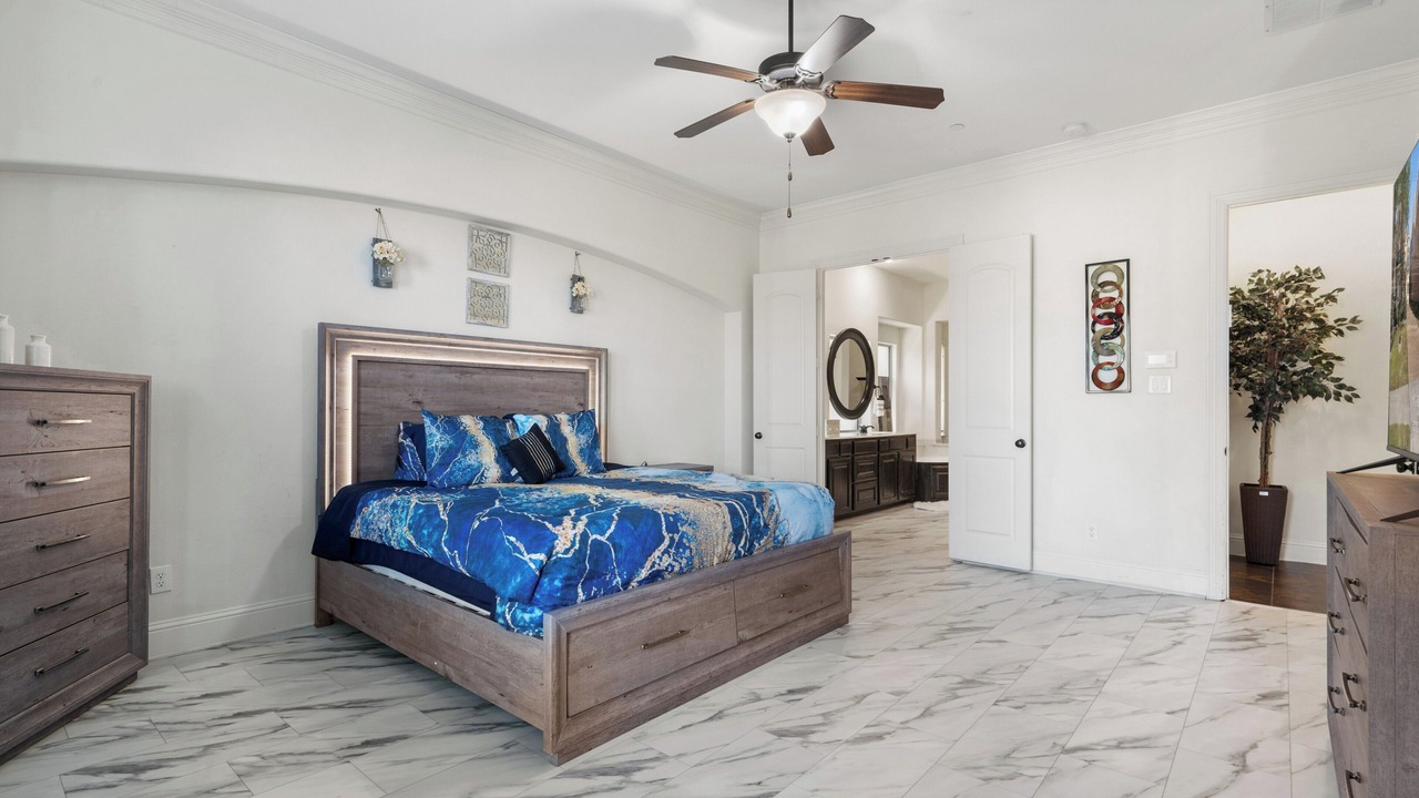 Photo of Bedroom in Allen