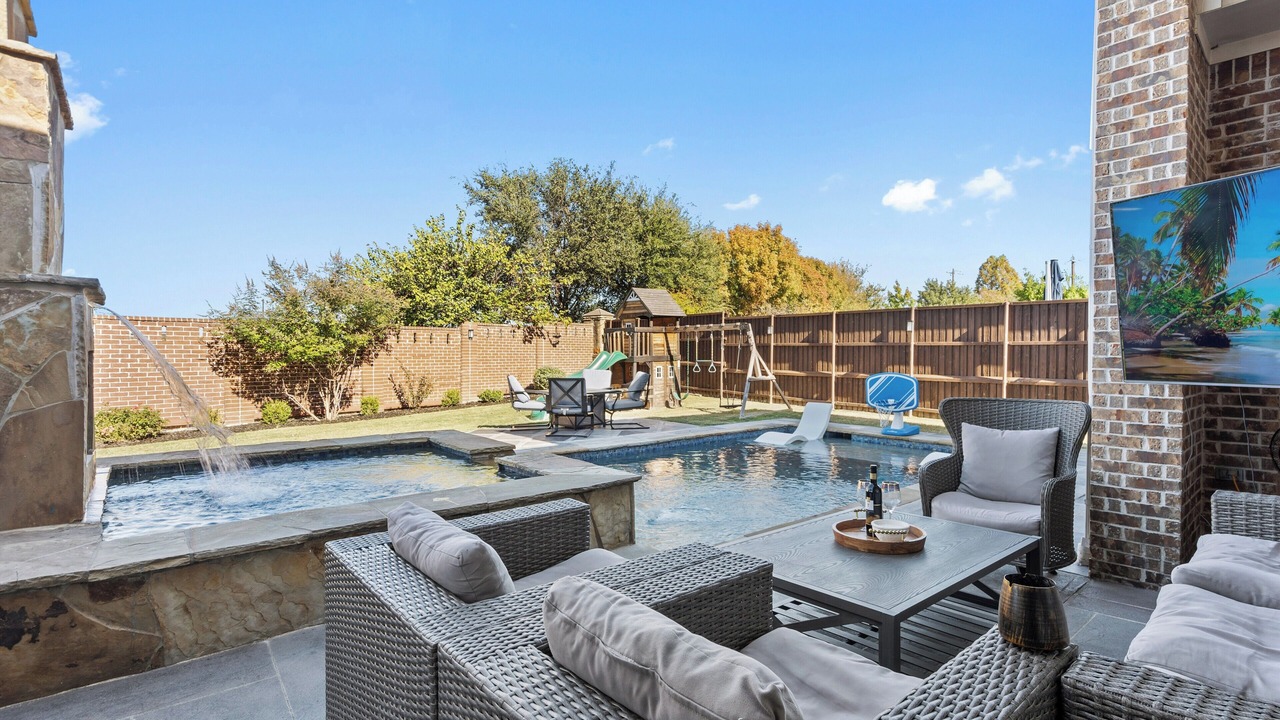 Photo of Outdoor in Allen