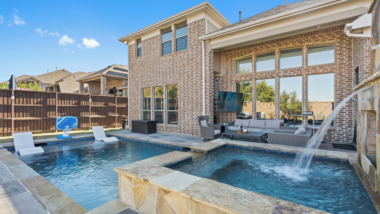 Photo of Outdoor in Allen
