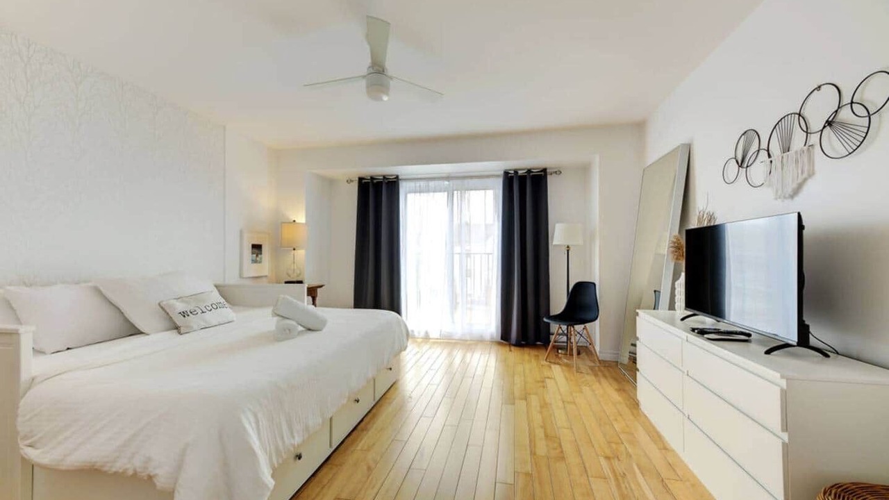 Photo of Bedroom in Magog