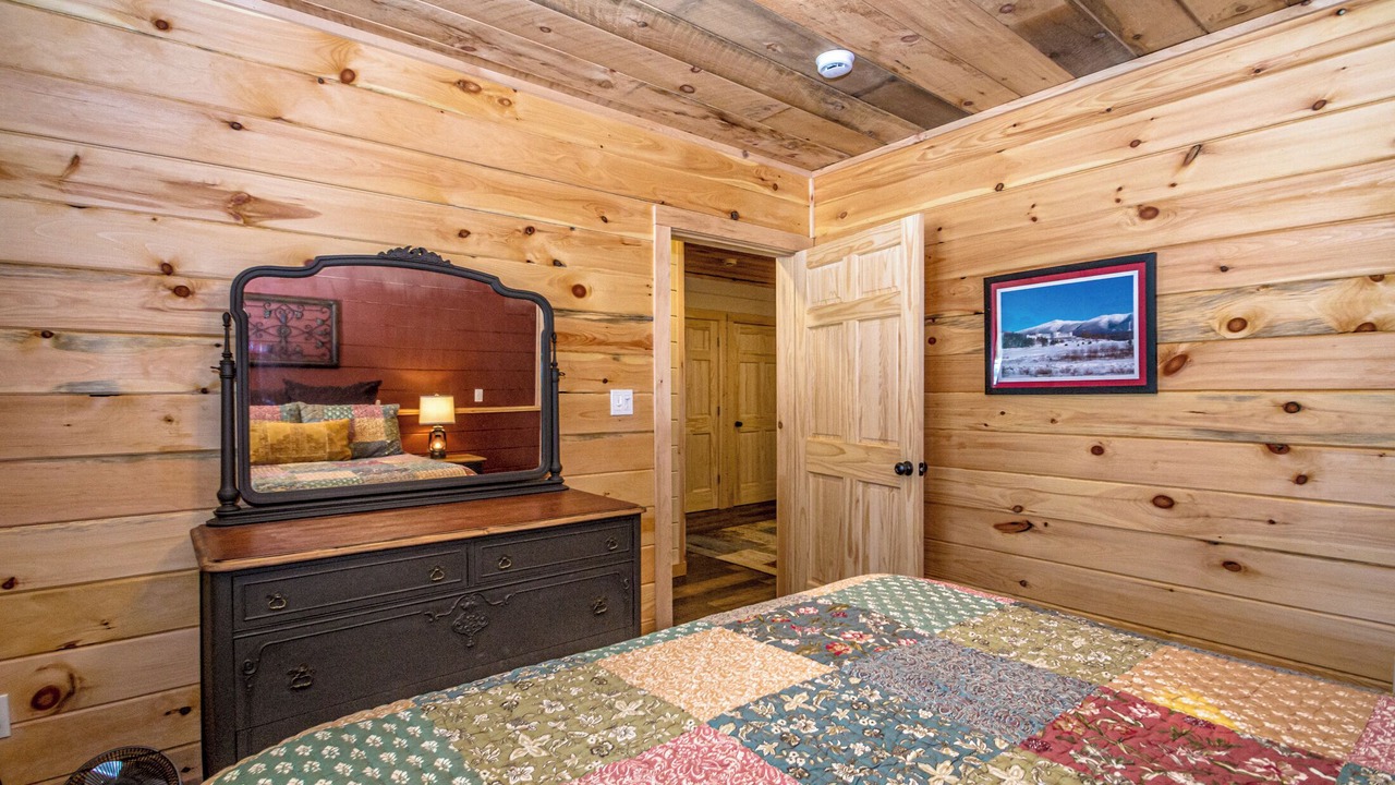 Photo of Bedroom in Bartlett