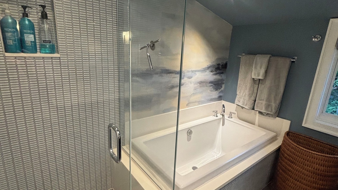 Photo of Bathroom in Green Lake