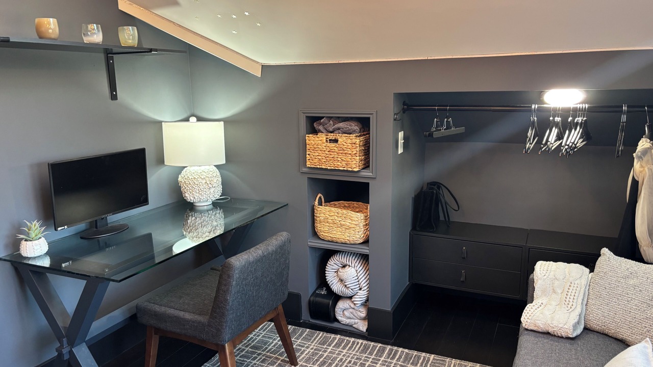 Photo of Livingroom in Green Lake