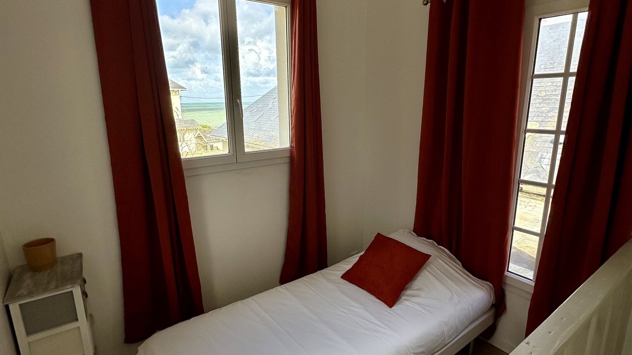 Photo of Bedroom in Dieppe