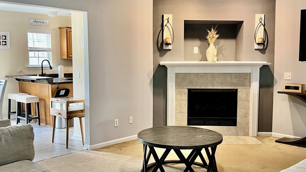 Photo of Livingroom in Port Wentworth