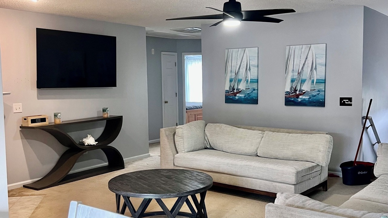 Photo of Livingroom in Port Wentworth
