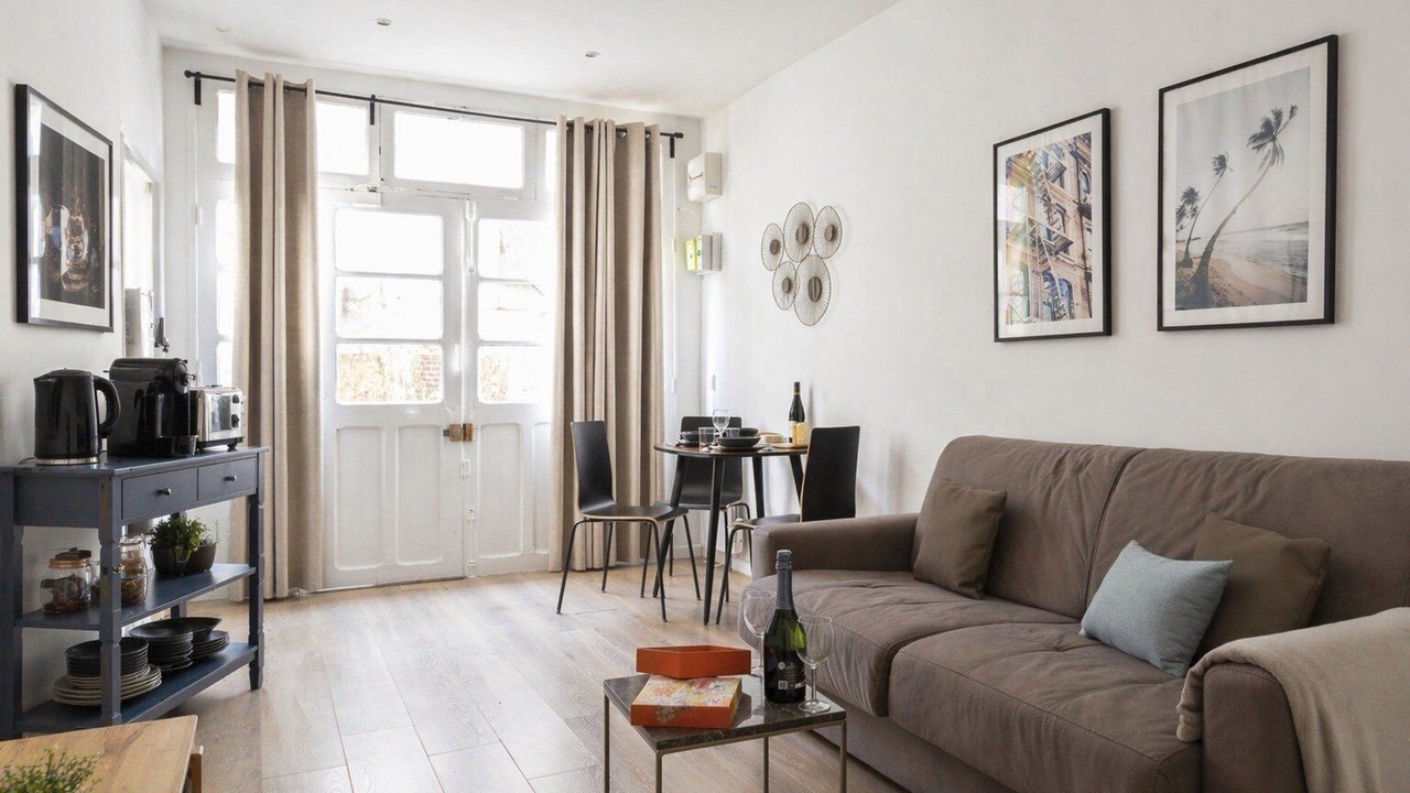 Photo of Livingroom in Quartier de la Porte-Saint-Denis