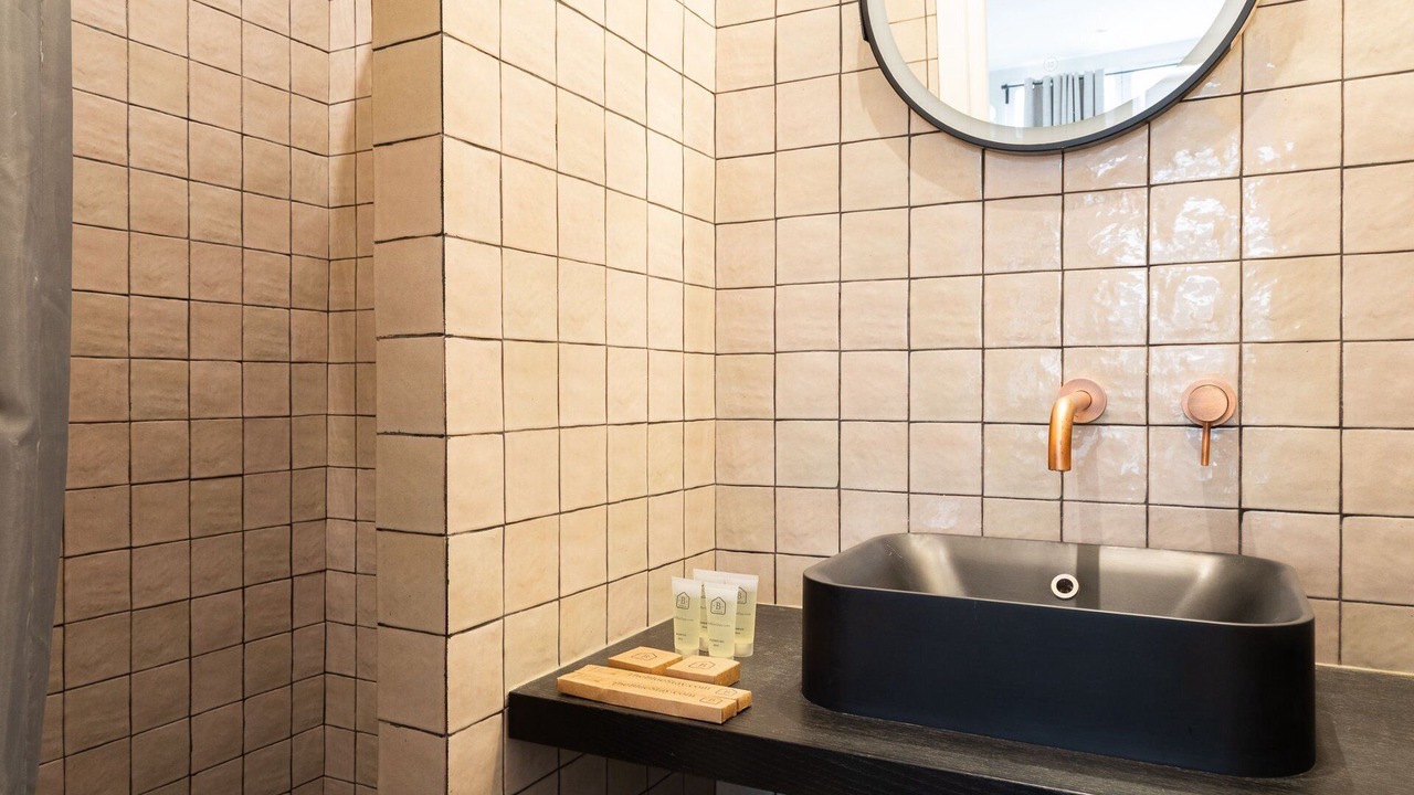 Photo of Bathroom in Quartier de la Porte-Saint-Denis