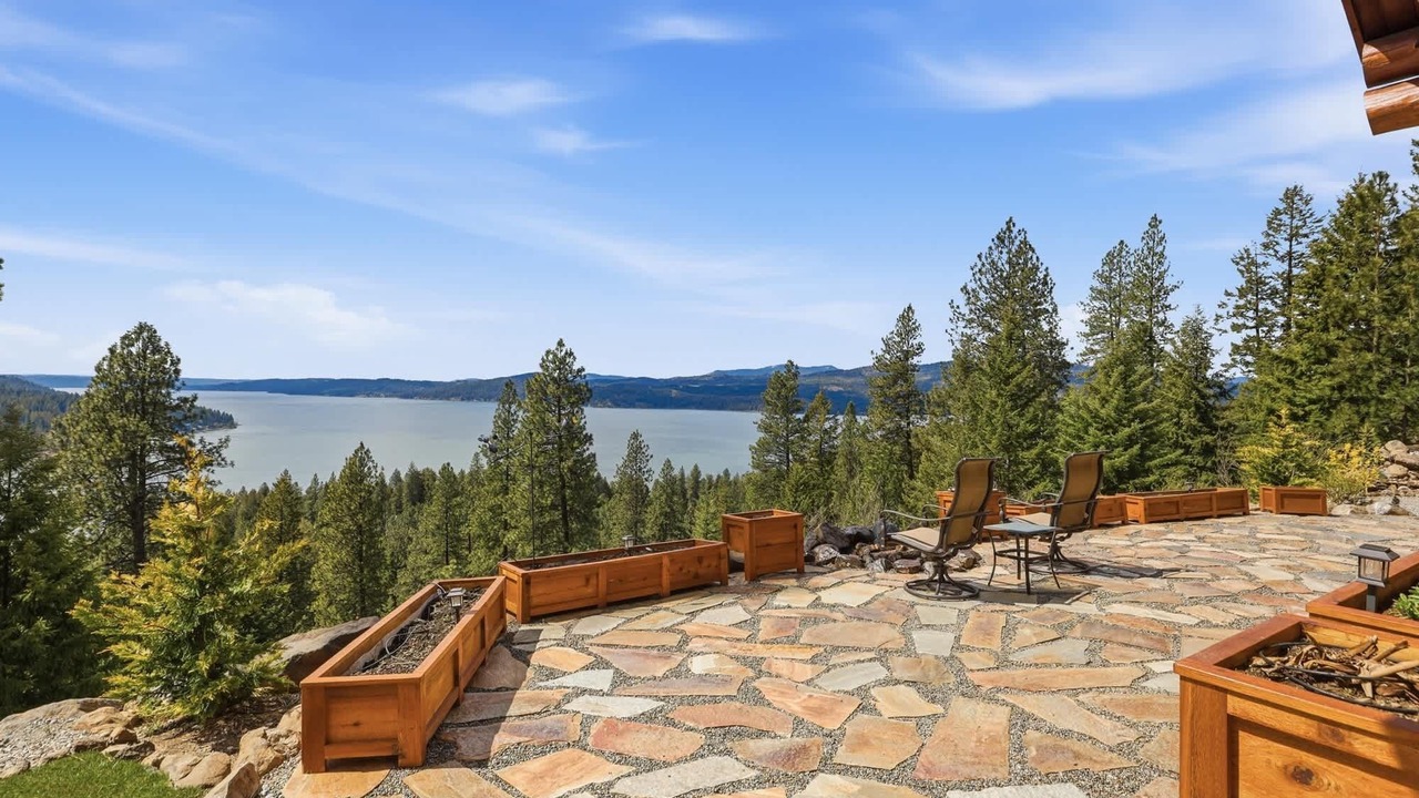 Photo of Outdoor in Harrison