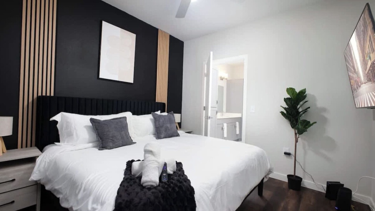 Photo of Bedroom in Southtown