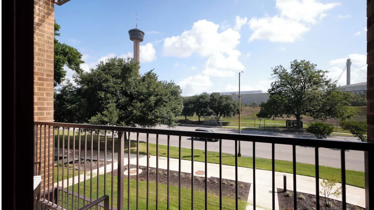 Photo of Outdoor in Southtown