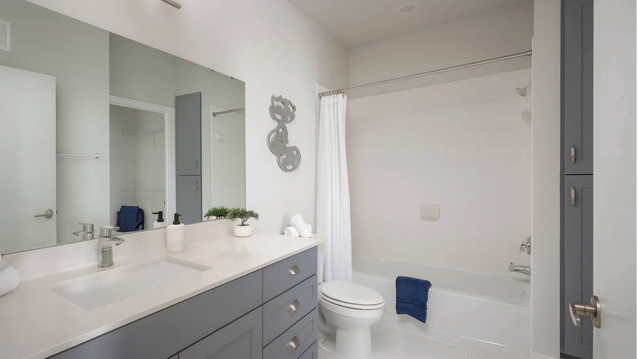 Photo of Bathroom in Southtown