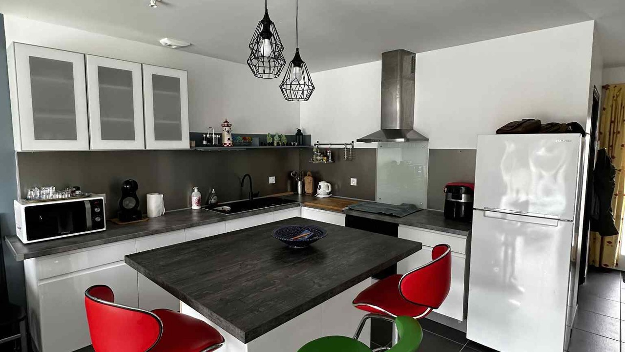 Photo of Kitchen in Saint-Vincent-sur-Jard