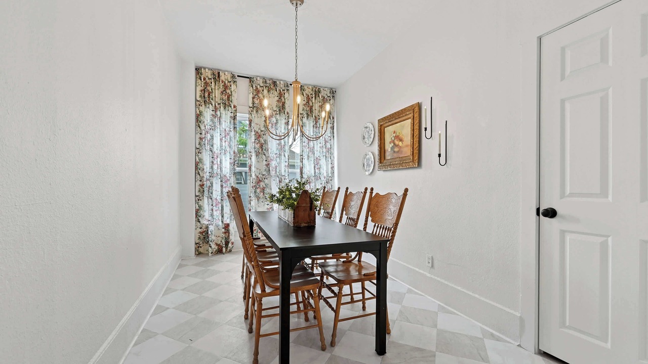 Photo of Livingroom in Siloam Springs