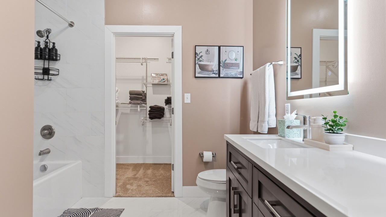Photo of Bathroom in Near Northside