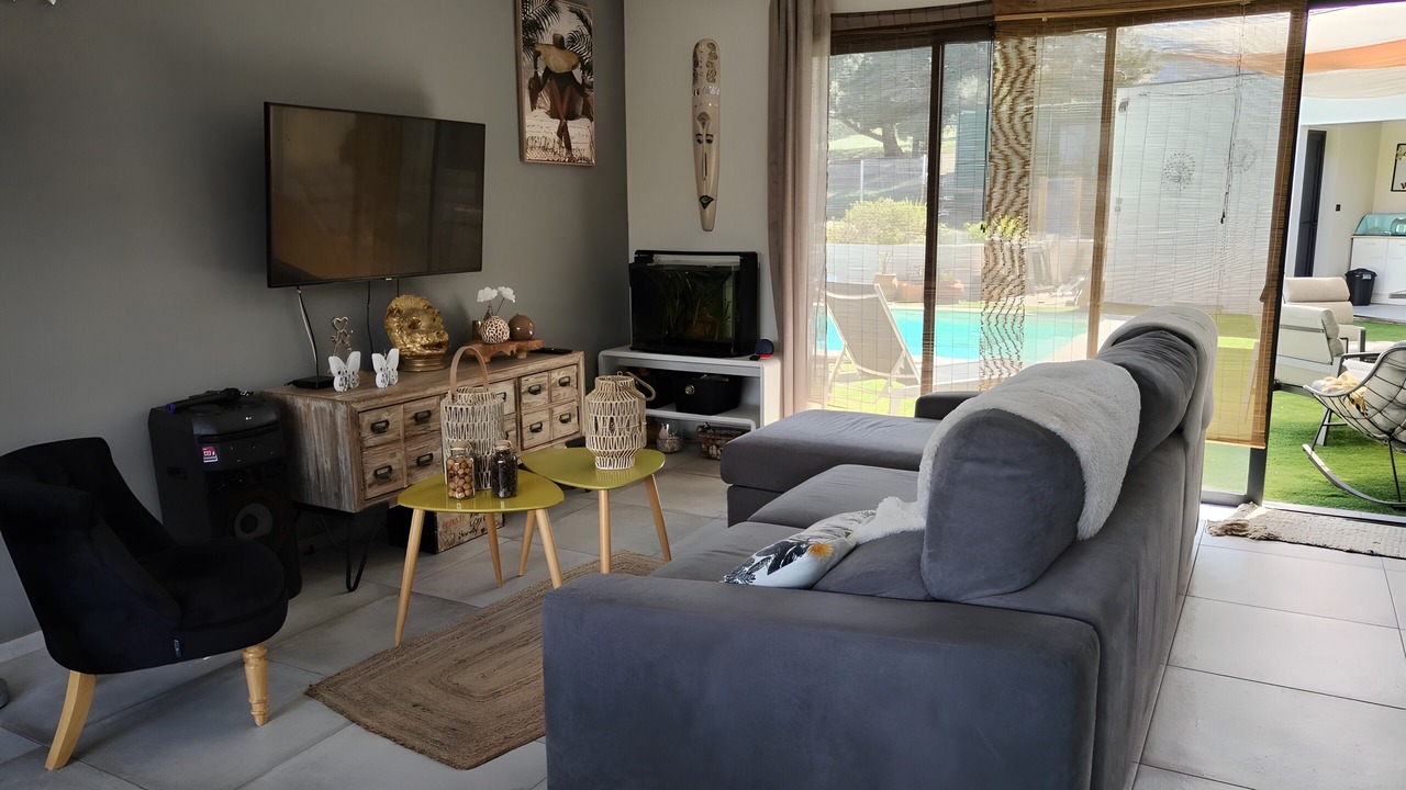 Photo of Livingroom in Treilles