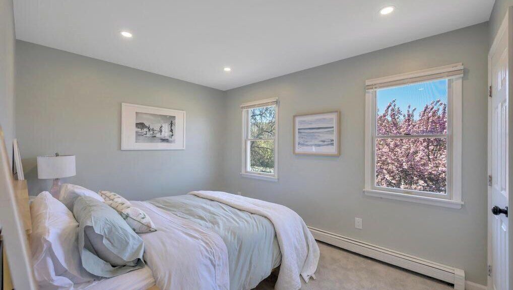 Photo of Bedroom in Greenport West