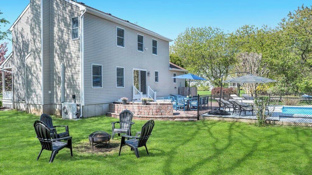 Photo of Outdoor in Greenport West