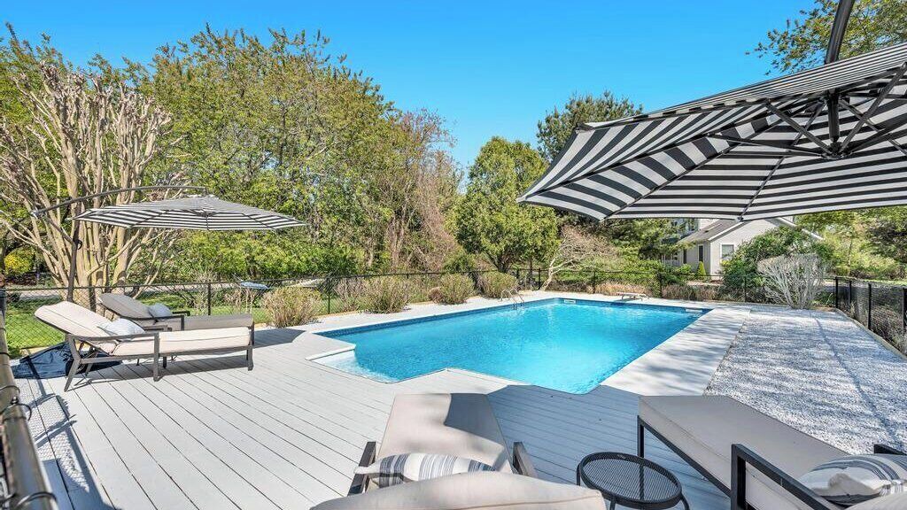 Photo of Outdoor in Greenport West