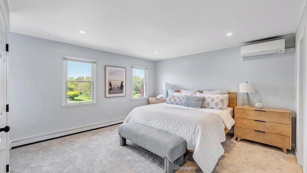 Photo of Bedroom in Greenport West