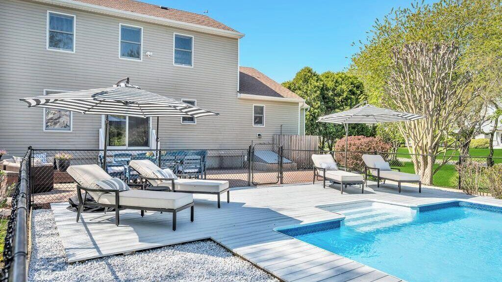Photo of Outdoor in Greenport West