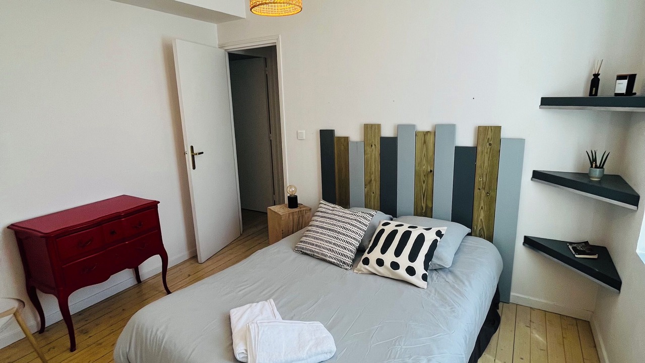Photo of Bedroom in Nansouty-Saint-Genes