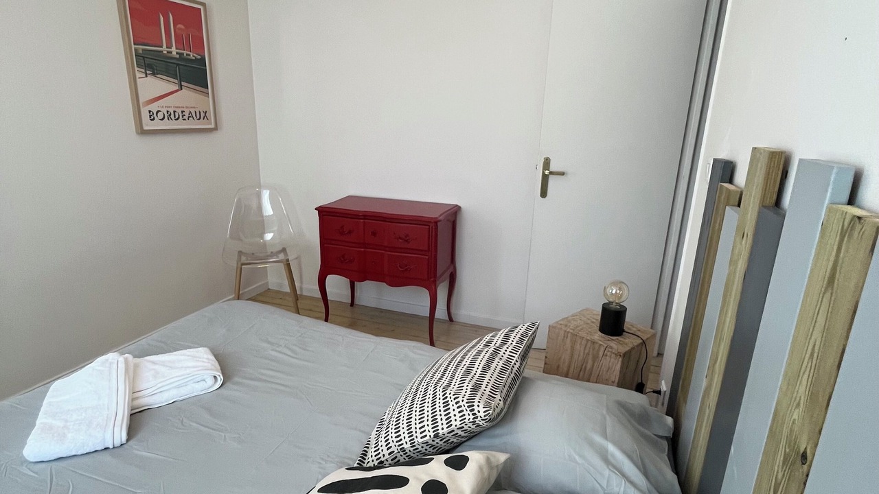 Photo of Bedroom in Nansouty-Saint-Genes
