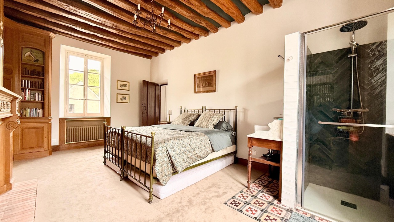 Photo of Bedroom in Nanteau-sur-Lunain