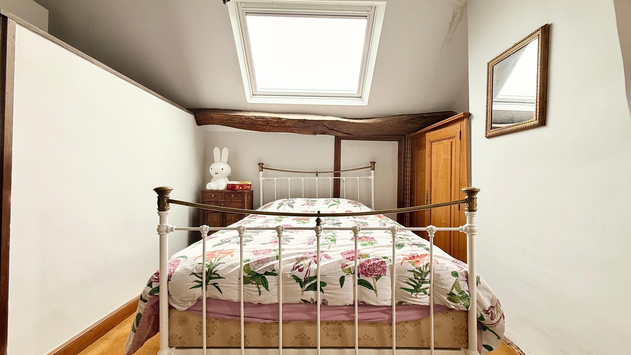 Photo of Bedroom in Nanteau-sur-Lunain