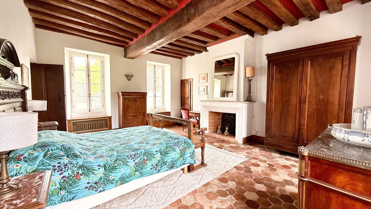 Photo of Bedroom in Nanteau-sur-Lunain