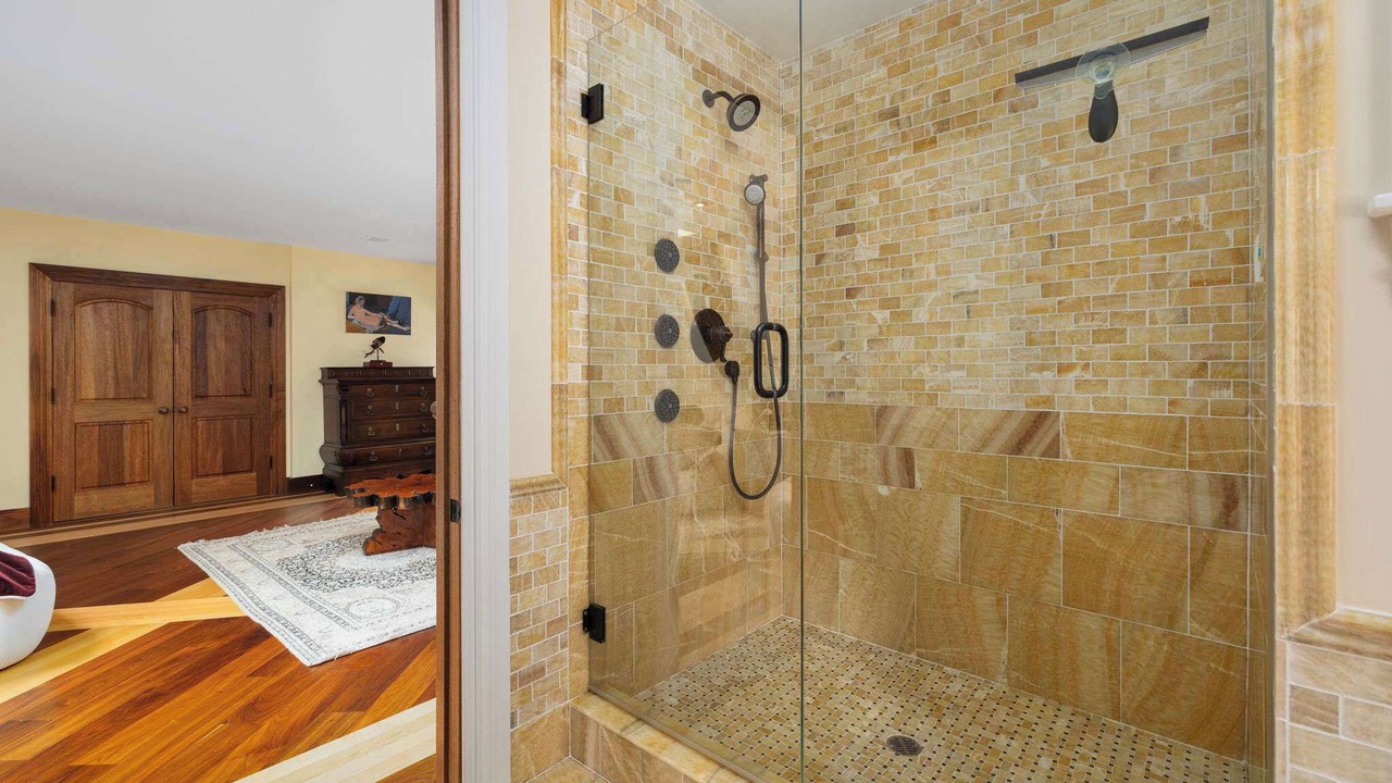 Photo of Bathroom in Top of the Hill