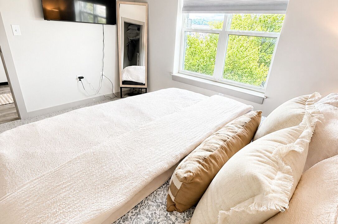 Photo of Bedroom in Downtown Chattanooga