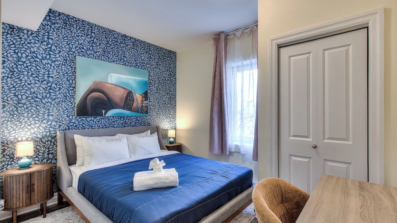 Photo of Bedroom in Gay Village