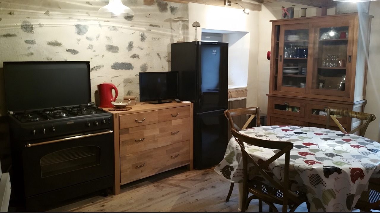 Photo of Kitchen in Urbanya
