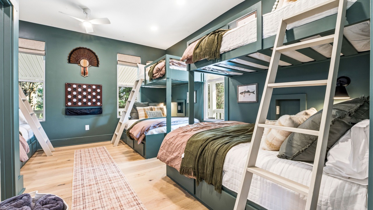 Photo of Bedroom in Thomaston