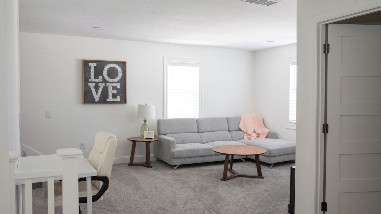 Photo of Livingroom in Hamilton