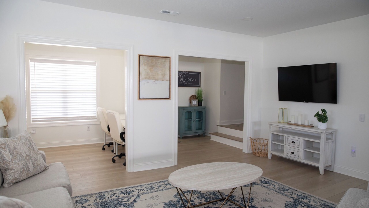 Photo of Livingroom in Hamilton