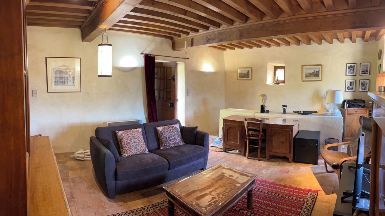 Photo of Livingroom in Le Poet-Laval