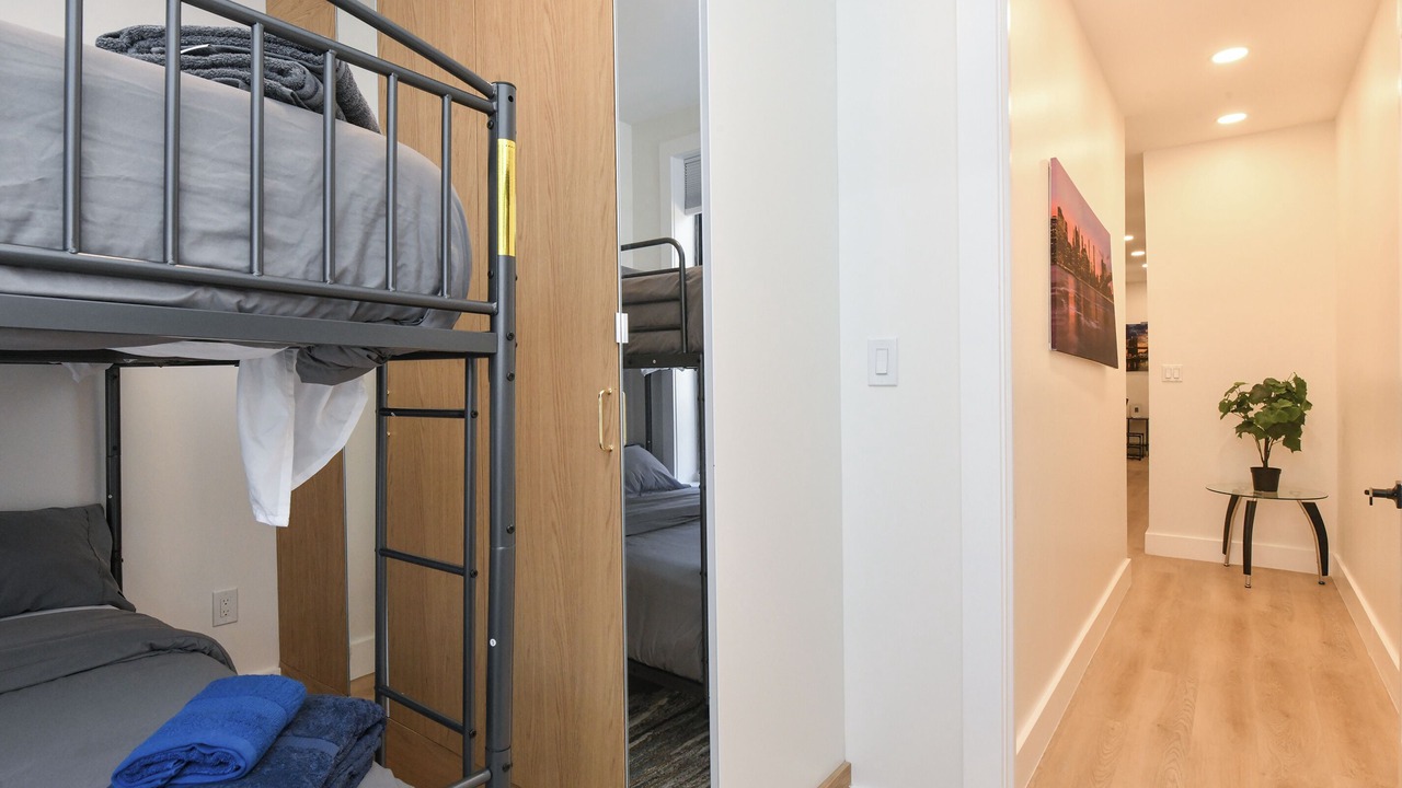 Photo of Bedroom in Manhattan Valley