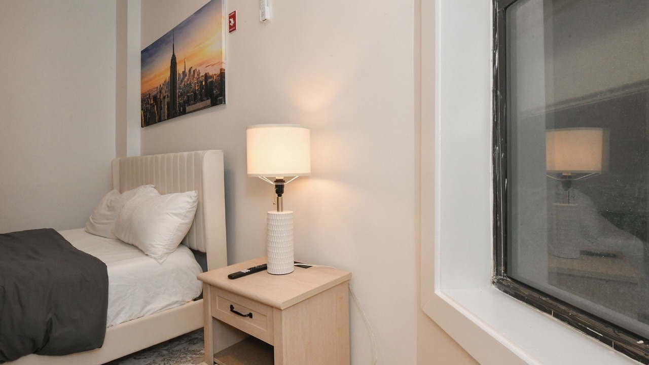 Photo of Bedroom in Manhattan Valley