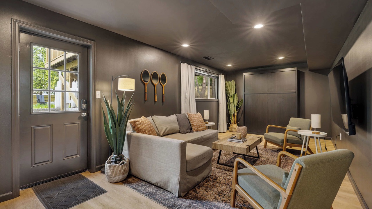 Photo of Livingroom in Grand Blanc