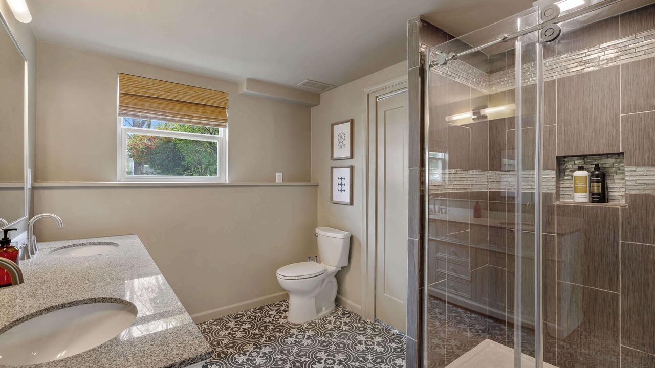 Photo of Bathroom in Grand Blanc