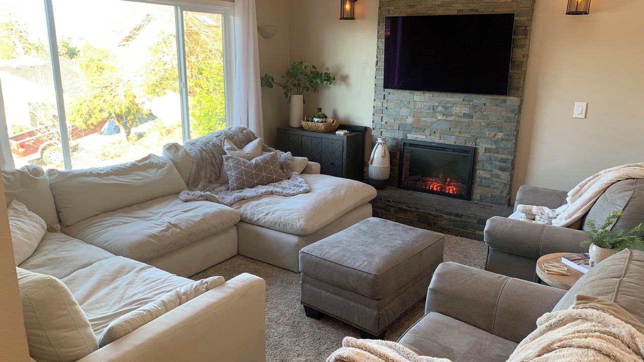 Photo of Livingroom in Thurston