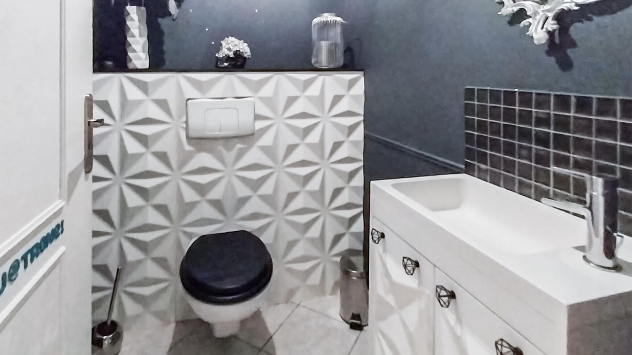 Photo of Bathroom in Saint-Laurent-d'Aigouze