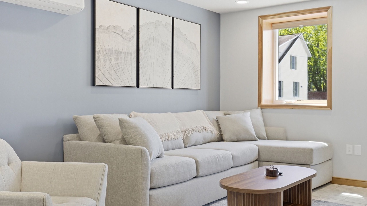 Photo of Livingroom in Williamsport