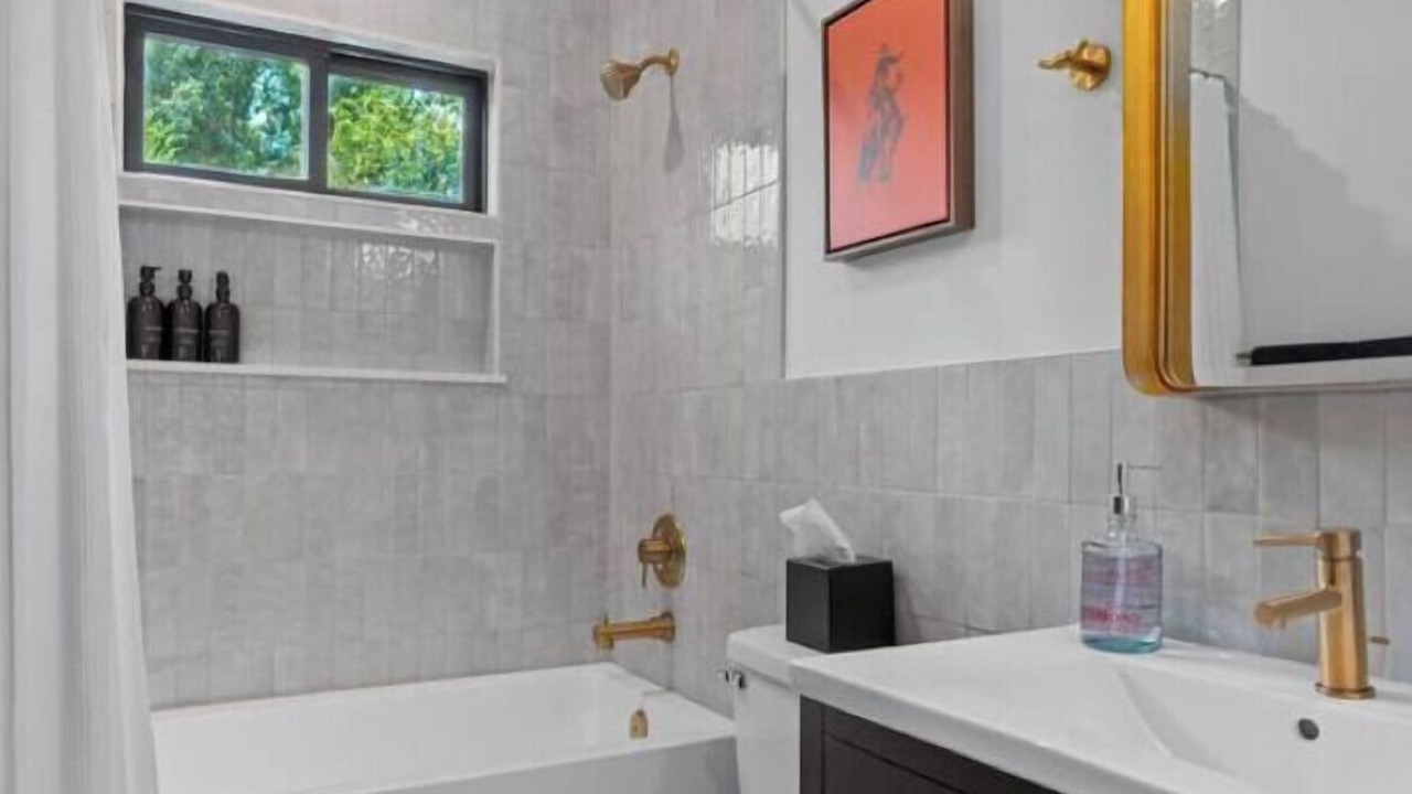 Photo of Bathroom in Zilker